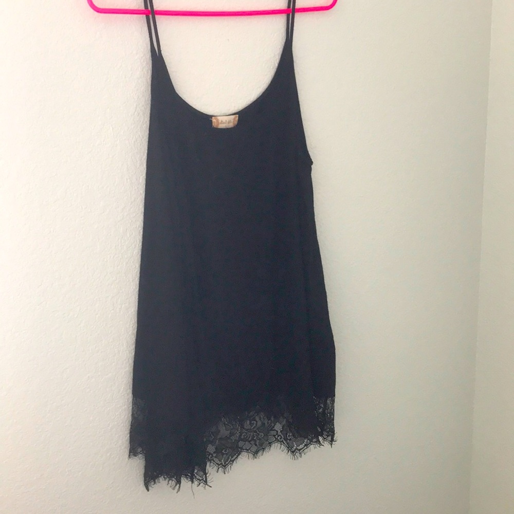 Black camisole with lace fringe